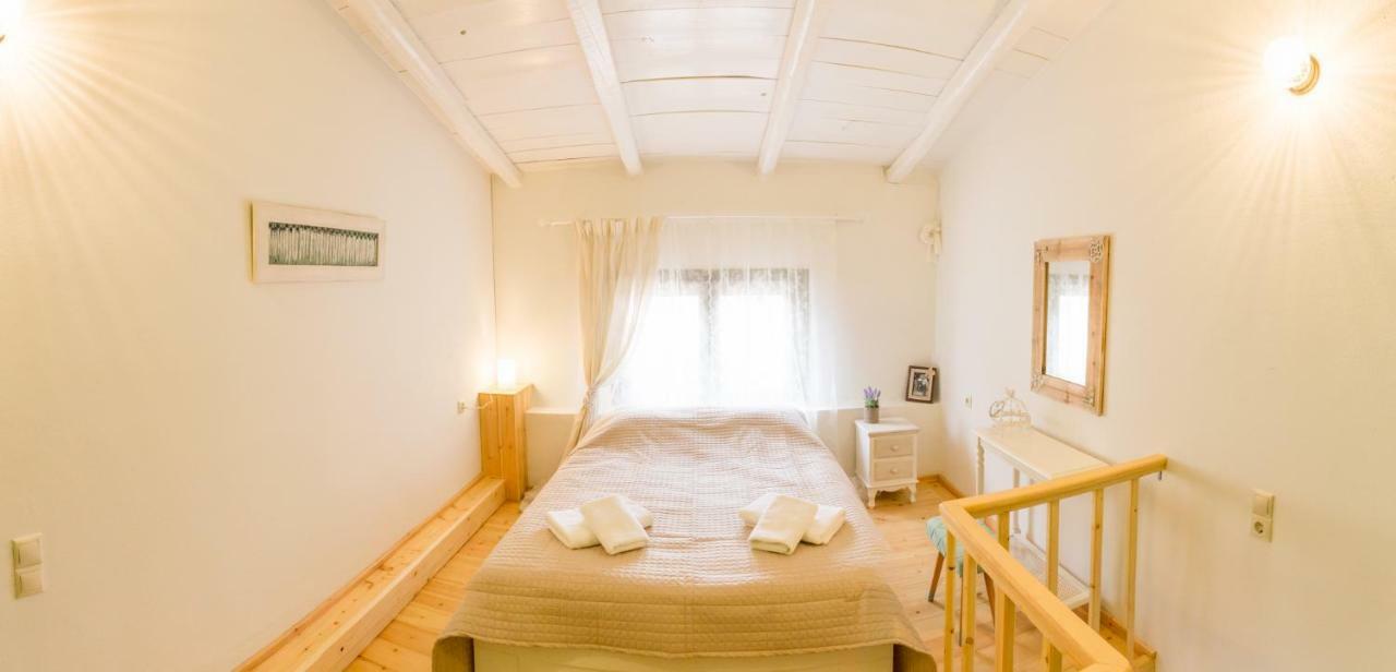 Romantic House Priotissa II Tympaki Exterior photo